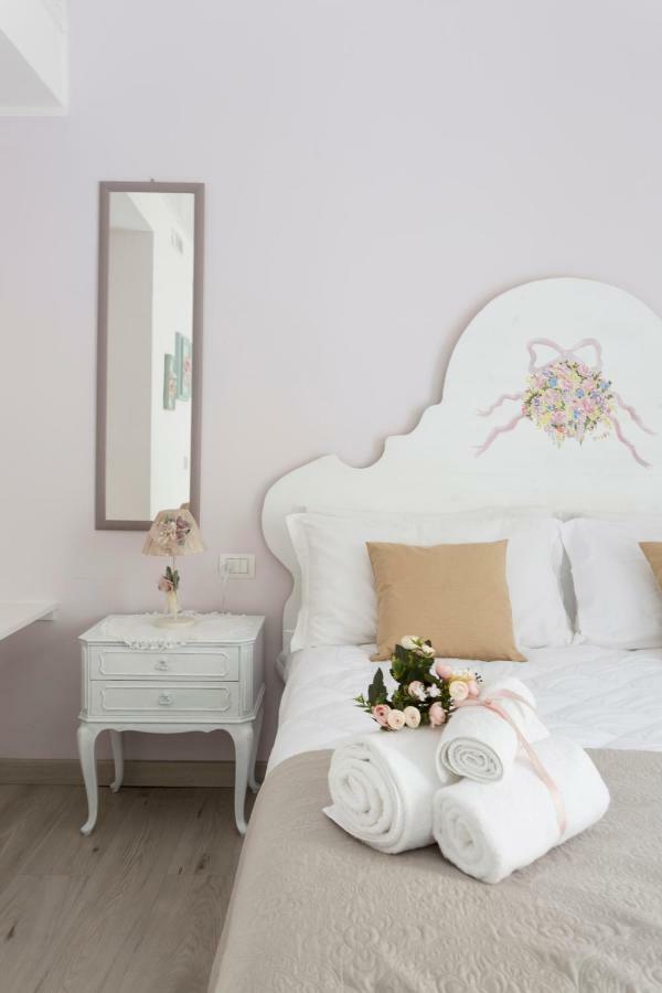 La Maison Romantique เนเปิลส์ ภายนอก รูปภาพ