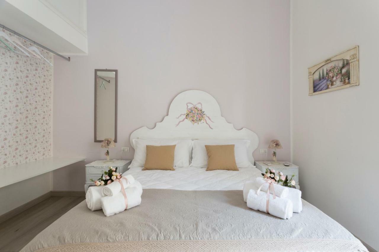 La Maison Romantique เนเปิลส์ ภายนอก รูปภาพ